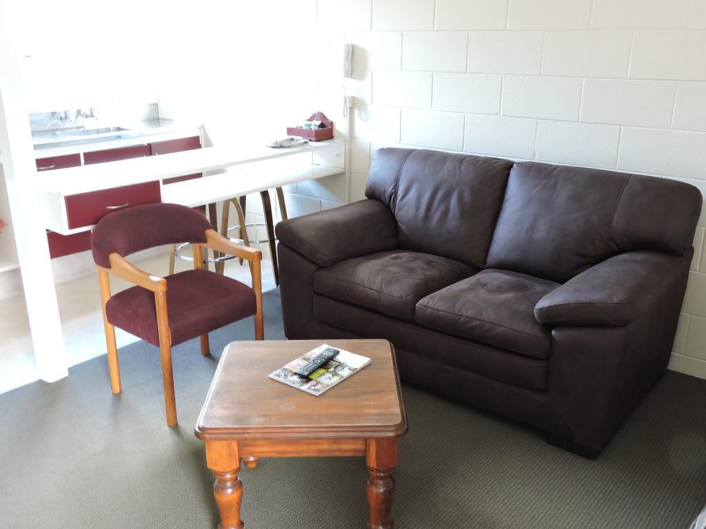 Maple Lodge Motel Matamata Bagian luar foto